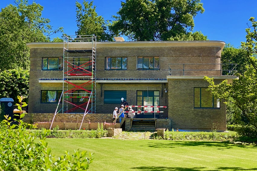 VAN DE VELDE HOUSE RESTAURATION